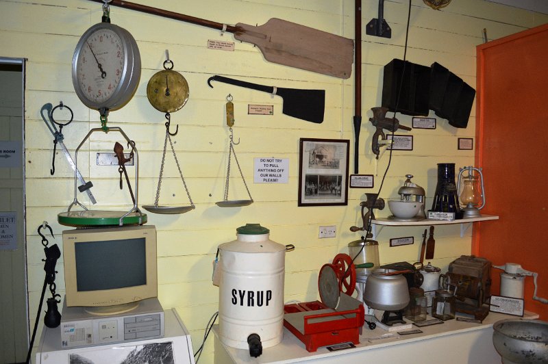 07MtMorgan (118).JPG - Mount Morgan museum